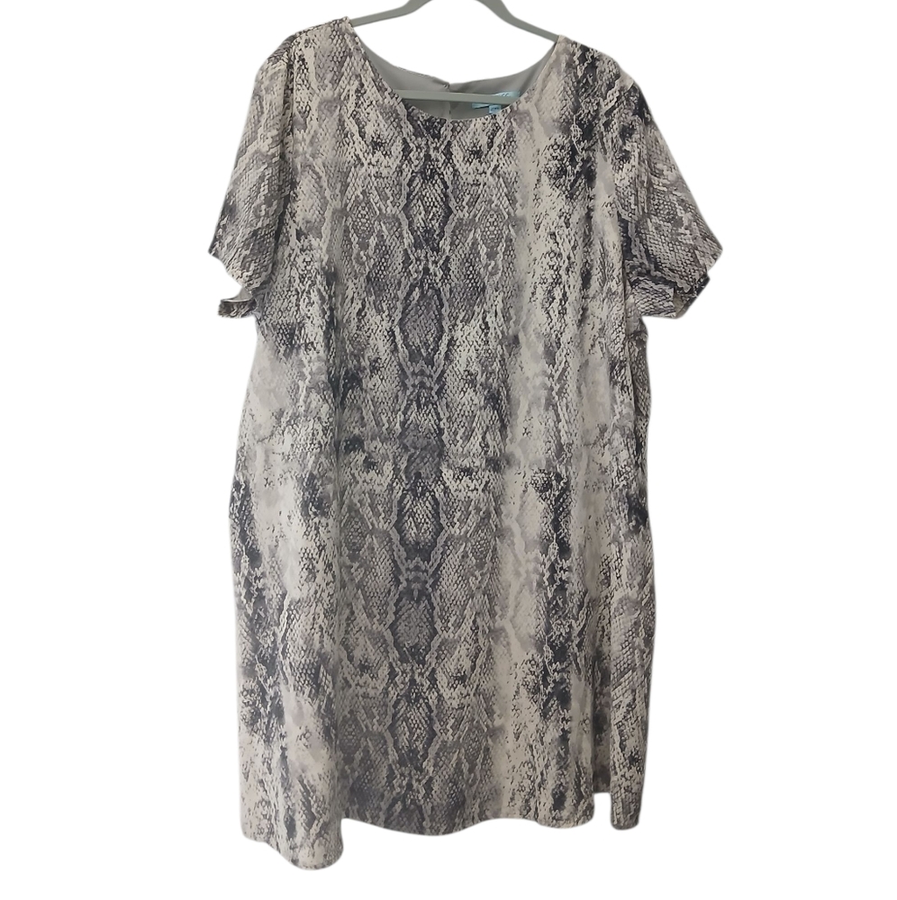 She + Sky Gray Snake Print Dress